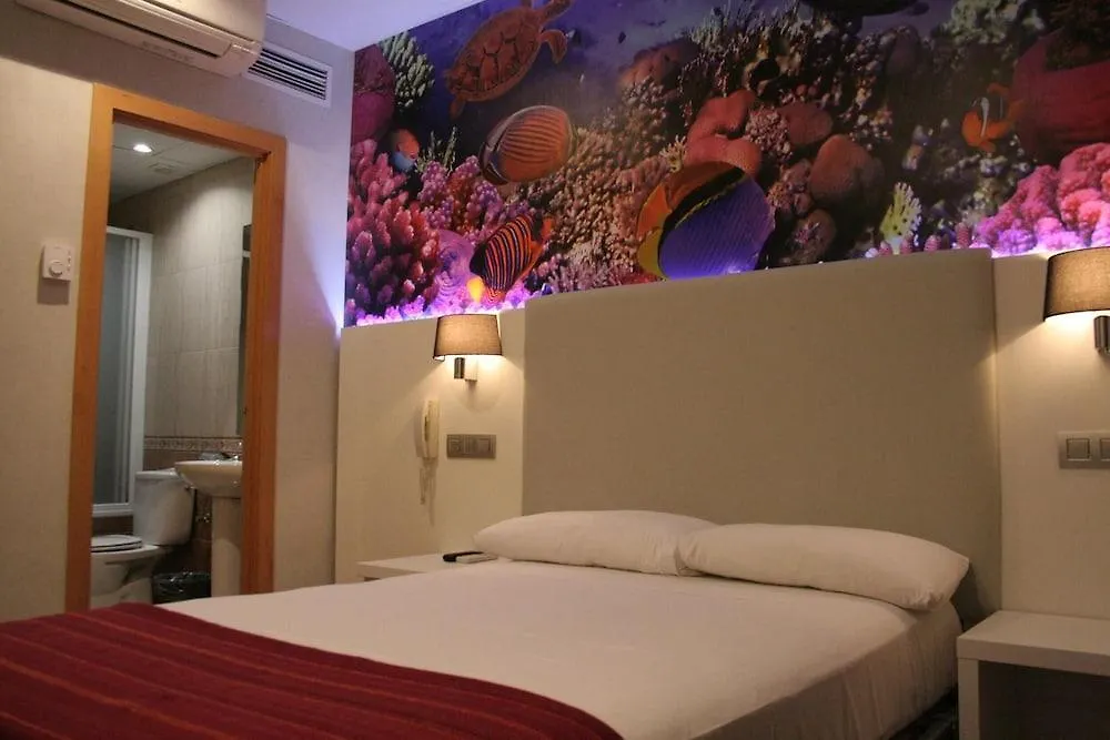 Guest house Standbyme Ramblas Barcelona