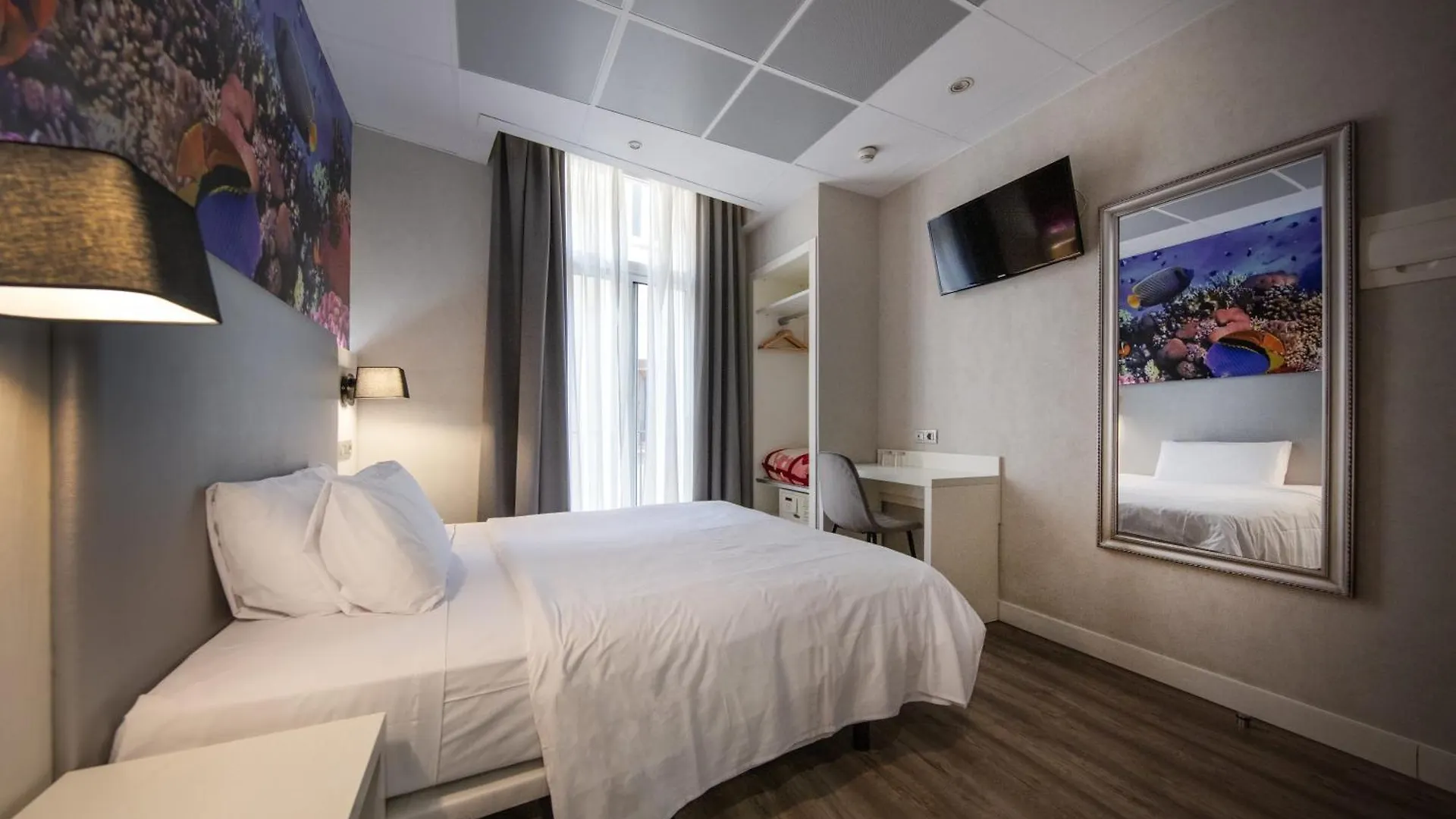 Guest house Standbyme Ramblas Barcelona