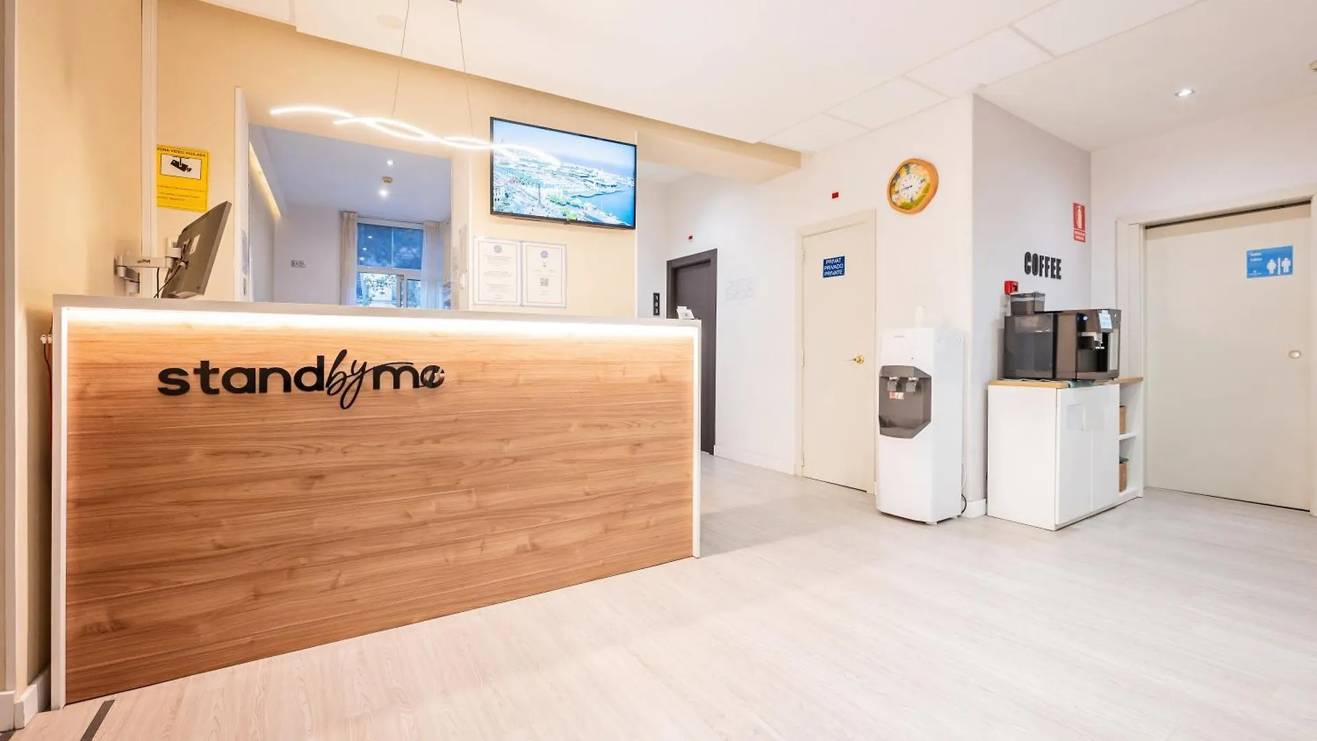 Guest house Standbyme Ramblas Barcelona